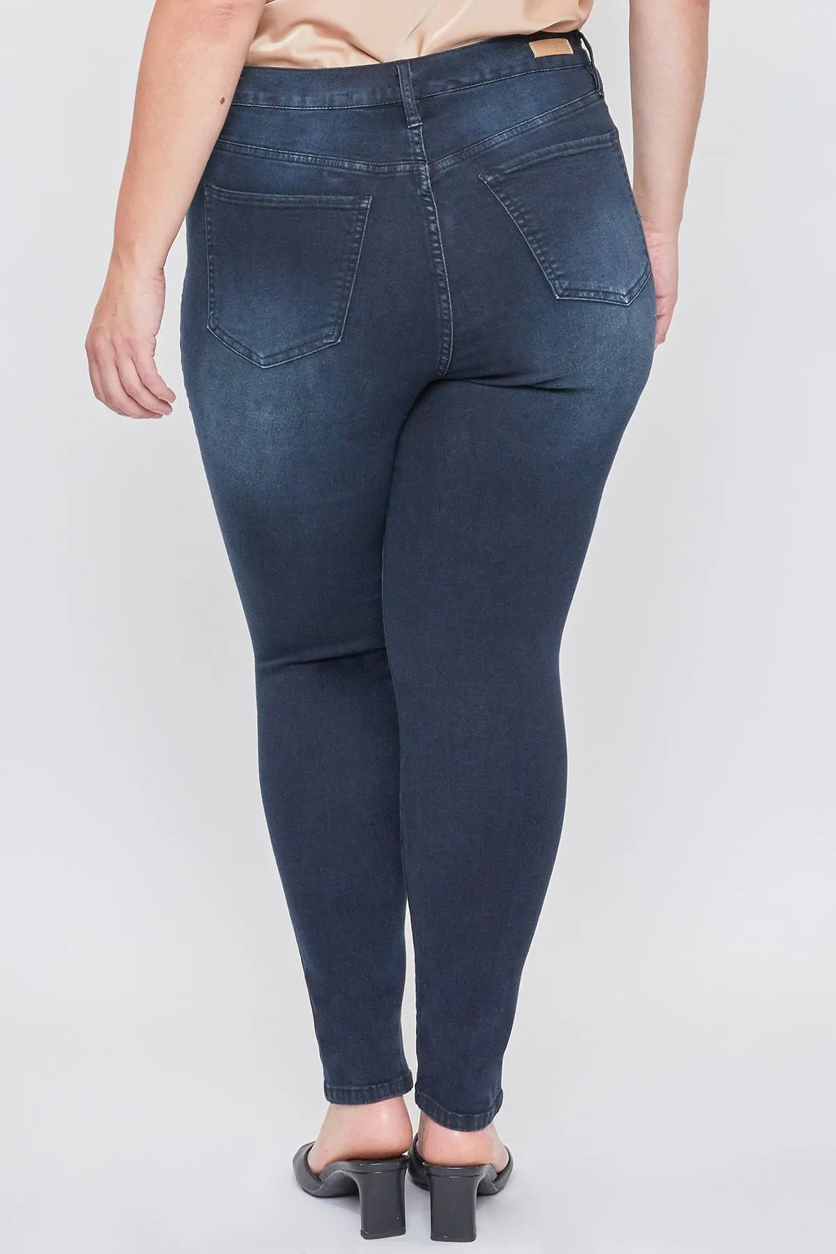 Women's Plus Size Essential High Rise Skinny Jeans
